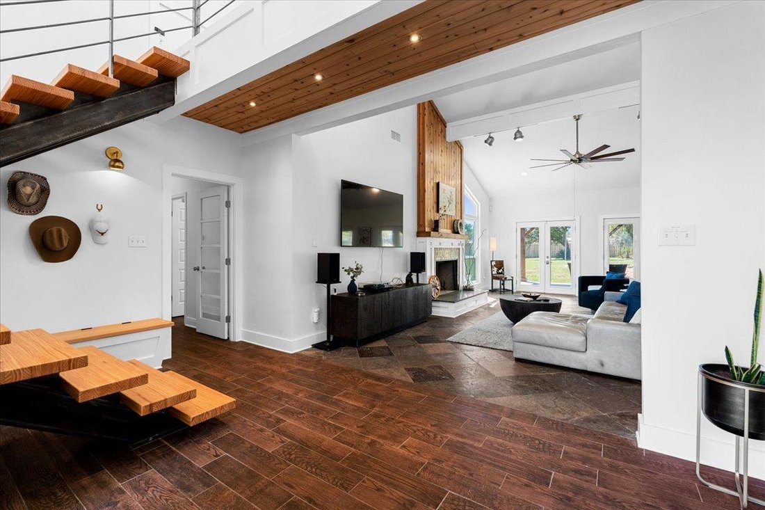 House in Austin, Texas, United States 2 - 17563127