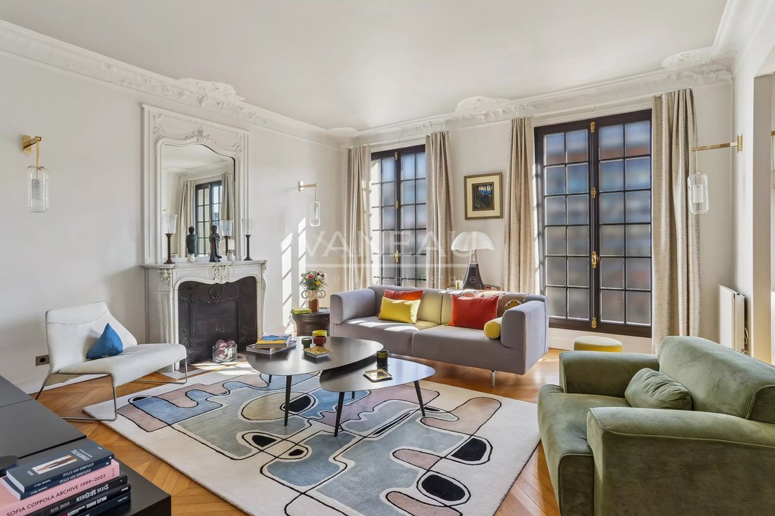 Apartment in Bois de Boulogne, Paris 16e Arrondissement, Paris 3 - 17558260