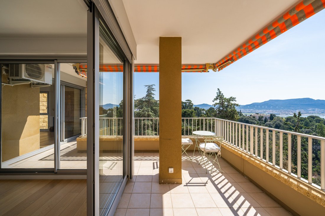 Apartment in Endoume, 7e Arrondissement, Marseille 5 - 17563158