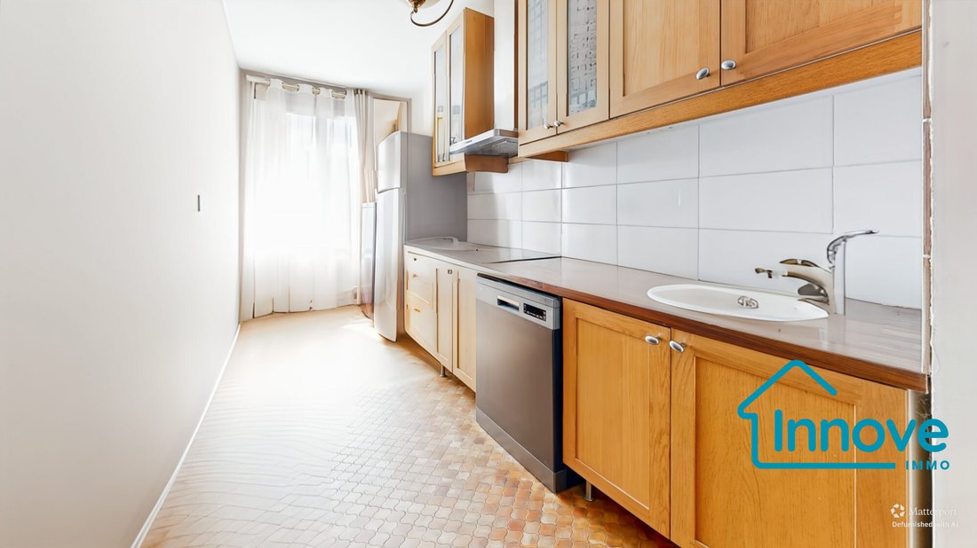 Apartment in Domaine National du Château, Versailles, France 3 - 17566848