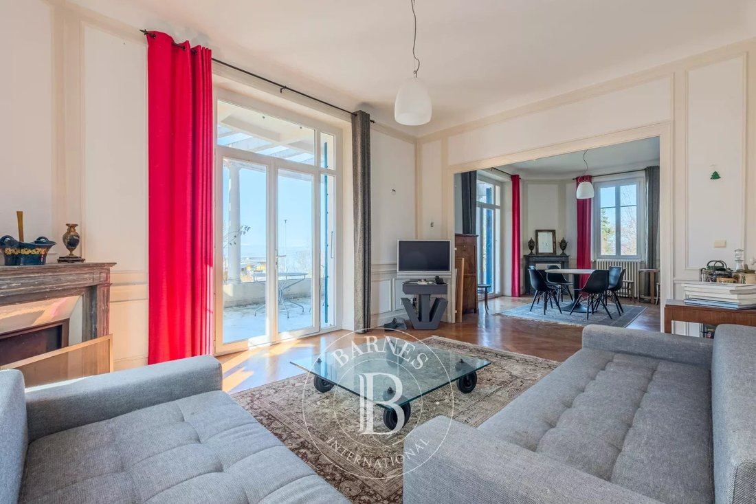 Estate in Neuvecelle, Auvergne-Rhône-Alpes, France 3 - 17558130
