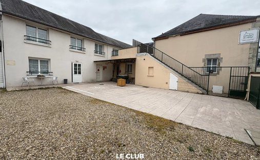 Germigny-des-Pres, Centre-Val de Loire, France 1