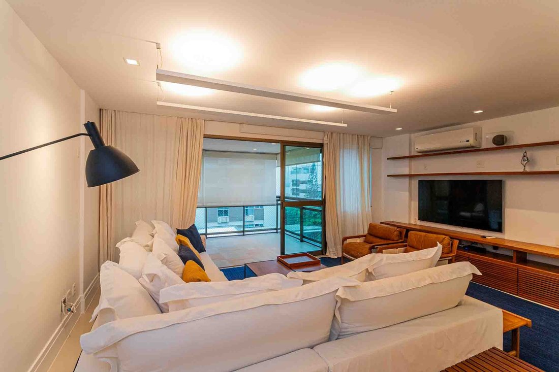 Apartment in Rio de Janeiro, State of Rio de Janeiro, Brazil 2 - 17560640