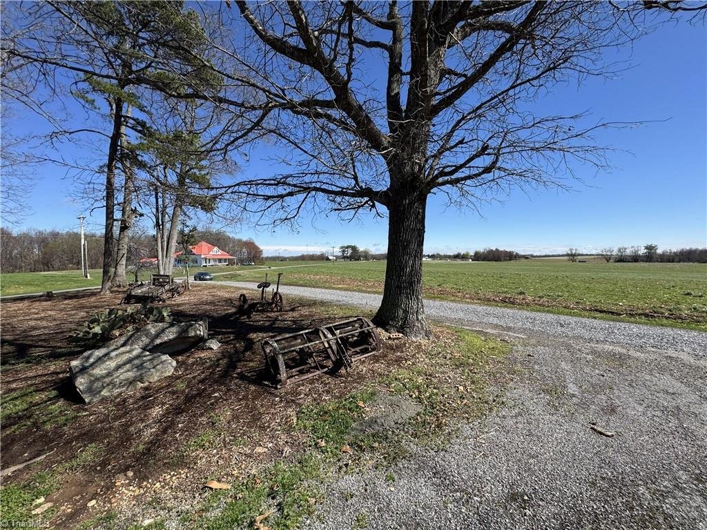 House in Dobson, North Carolina, United States 5 - 17565669