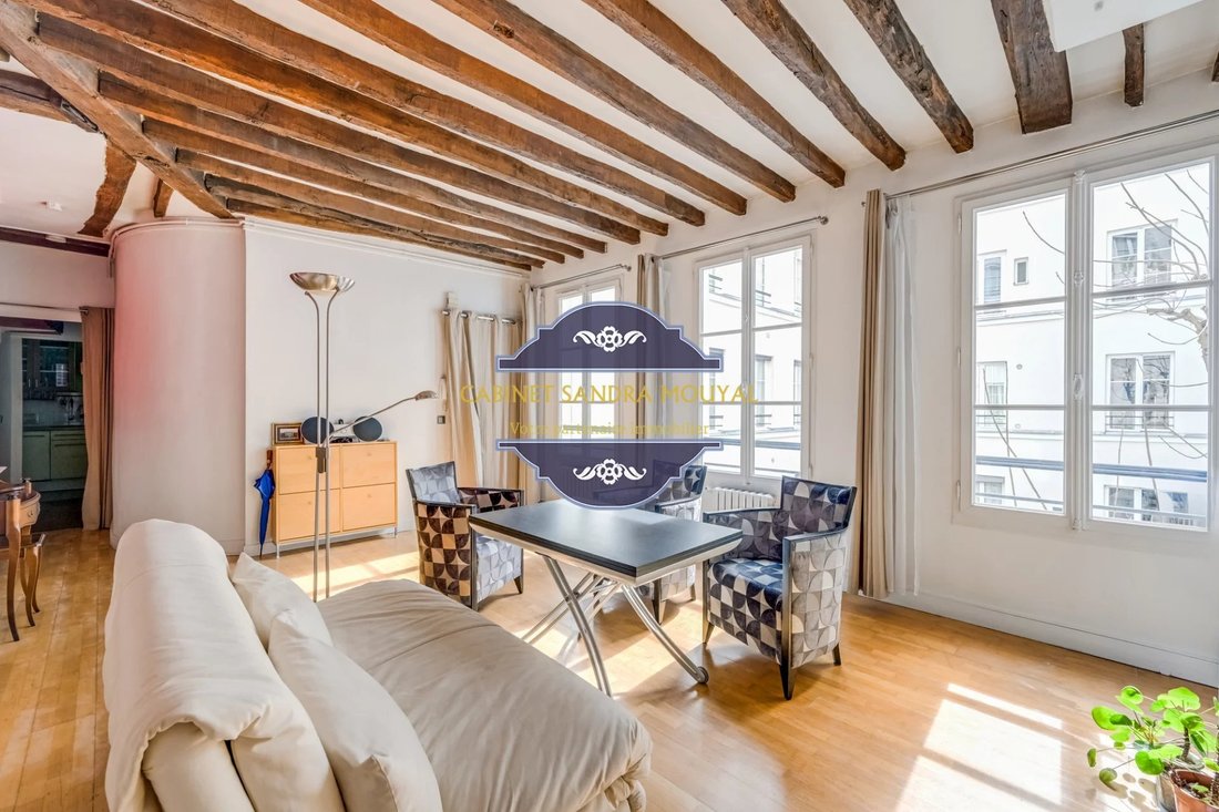 Apartment in Sainte Avoie, Paris 3e Arrondissement, Paris 4 - 17561992