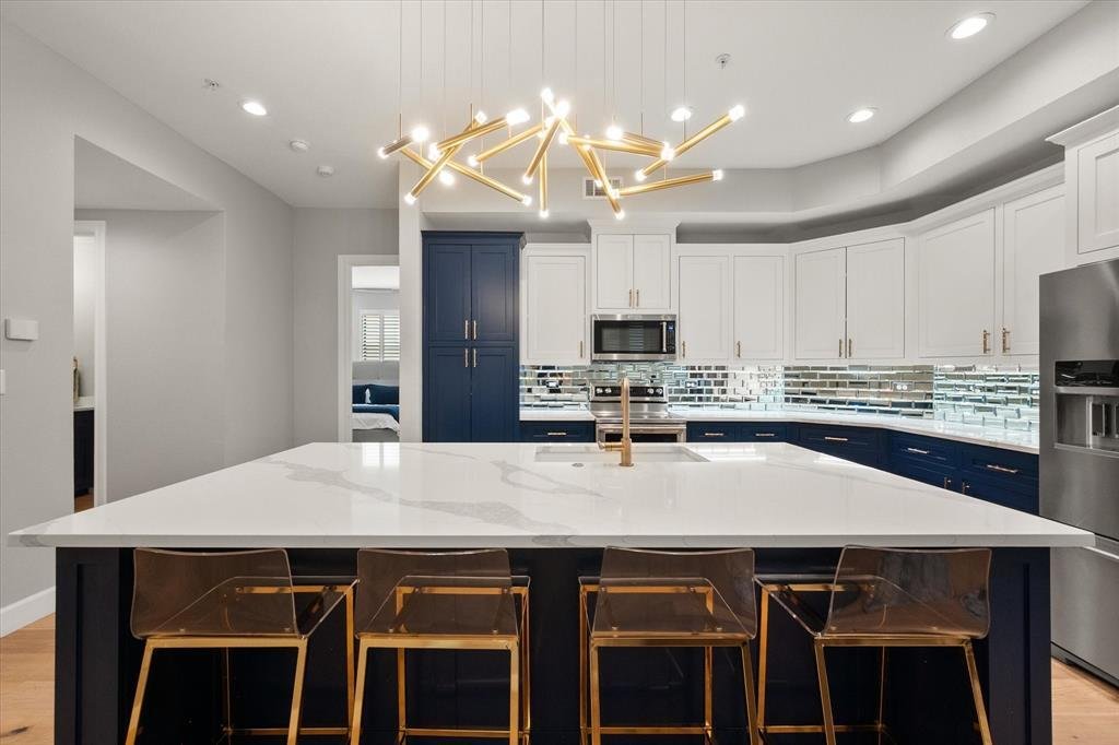 Condo in Arlington, Texas, United States 3 - 17560273