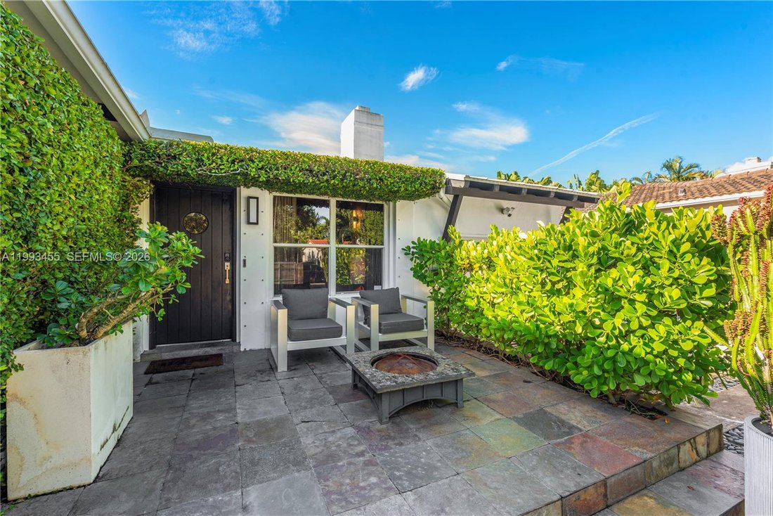 House in Miami, Florida, United States 5 - 17558037