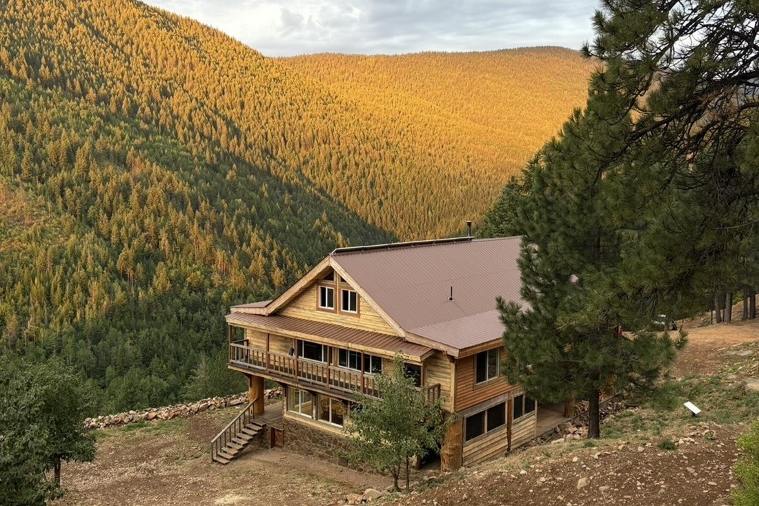 House in Bonners Ferry, Idaho, United States 1 - 17542432