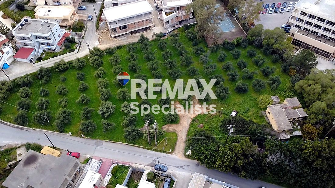 Land in Crete, Greece 2 - 17548760