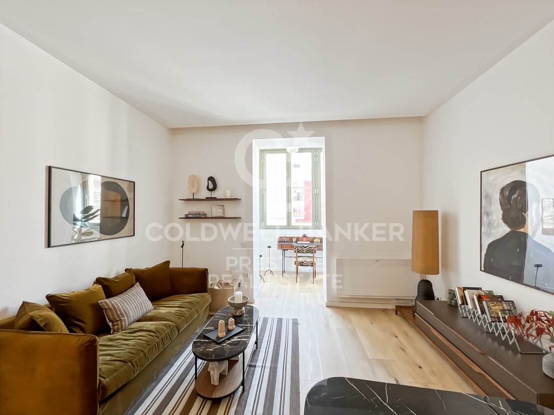 Apartment in Eixample, Barcelona, Spain 4 - 14587286