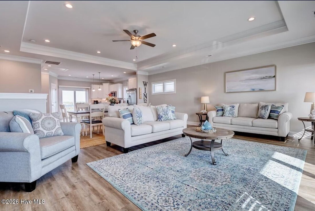 House in North Topsail Beach, North Carolina, United States 5 - 17558907