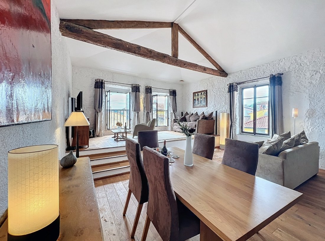 Centre Historique Dans Villefranche Sur Mer, Provence Alpes Côte D'azur ...