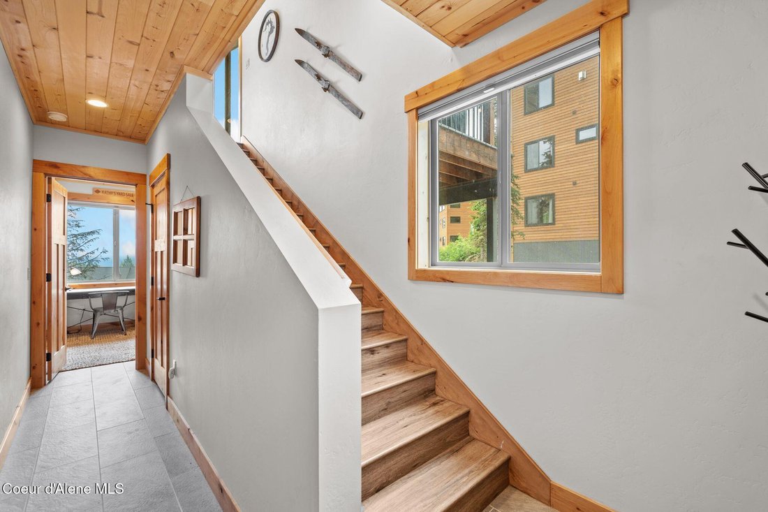 House in Sandpoint, Idaho, United States 3 - 17559358