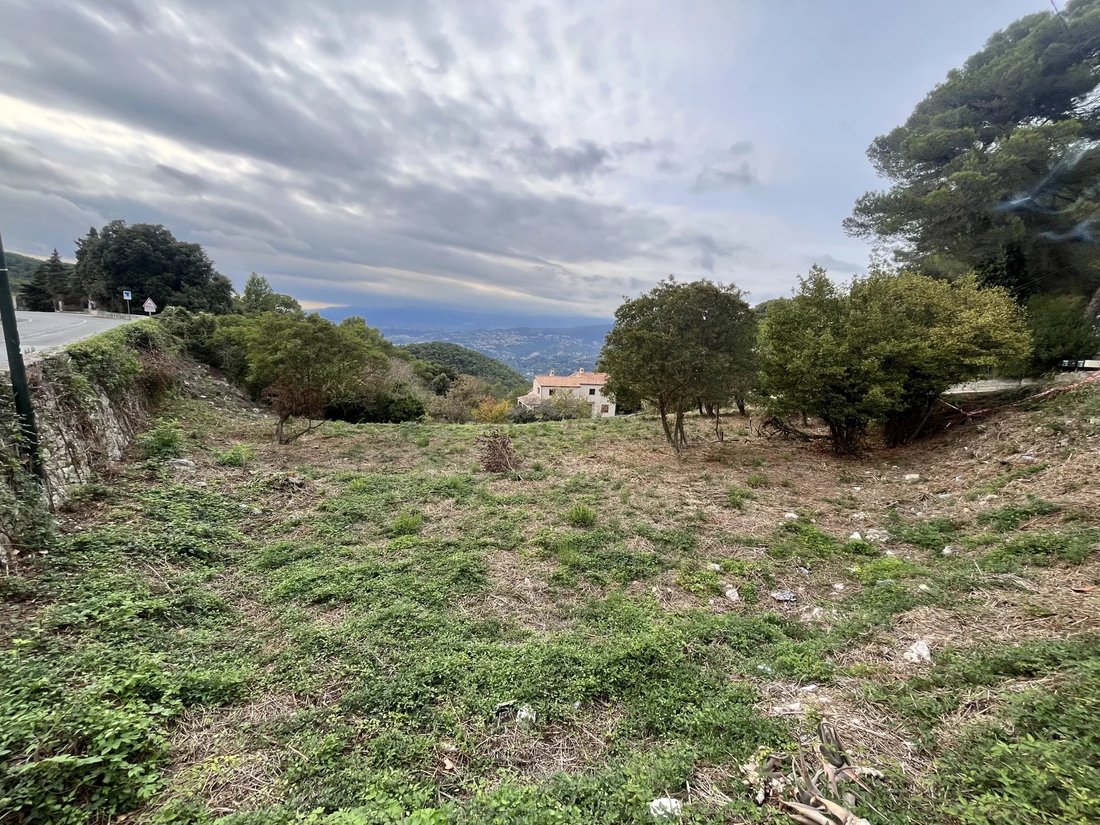 Land in Èze, Provence-Alpes-Côte d'Azur, Frankreich 4 - 17558039