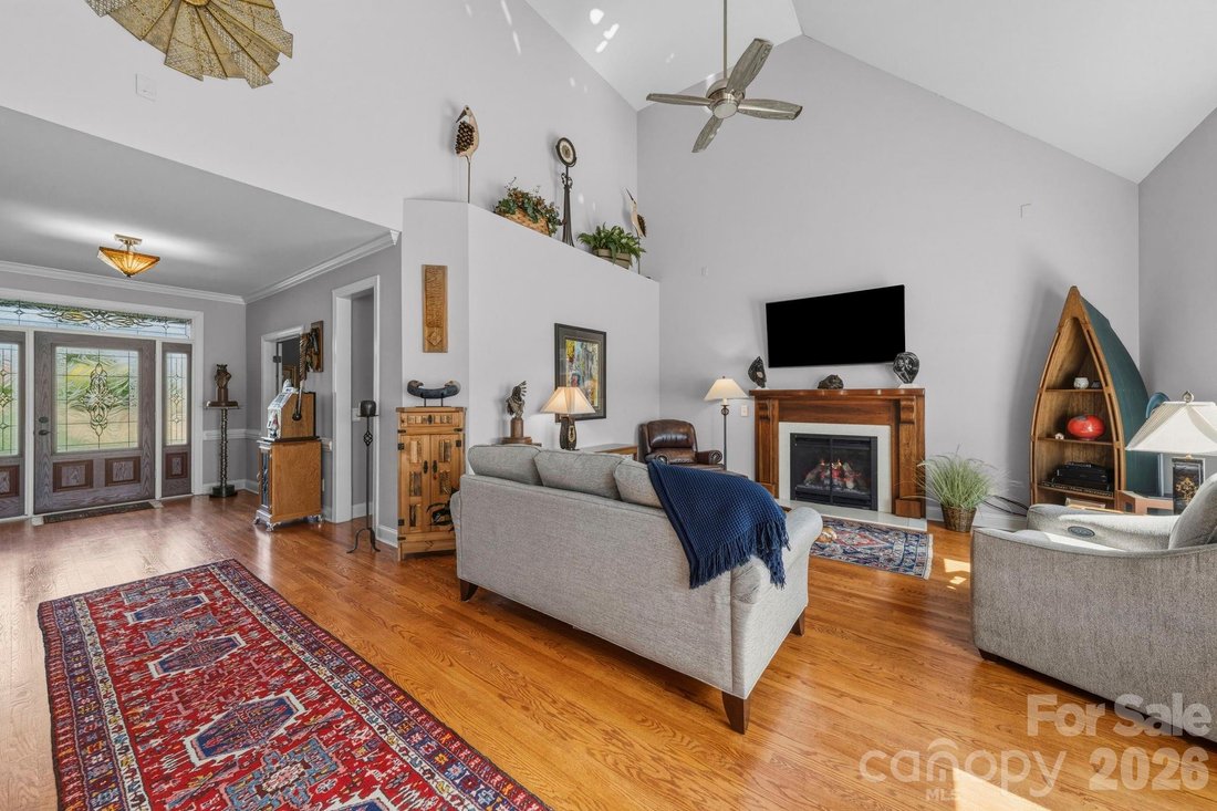 House in Fairview, North Carolina, United States 5 - 17561514