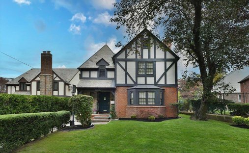 House in New York, New York, United States 1