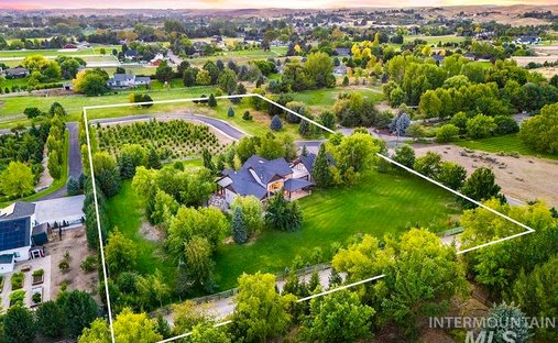 House in Eagle, Idaho, United States 1
