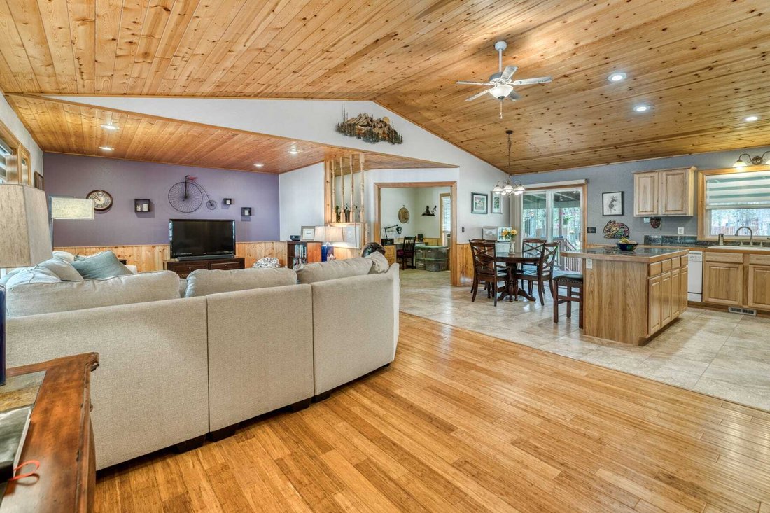 House in La Pine, Oregon, United States 4 - 17559331