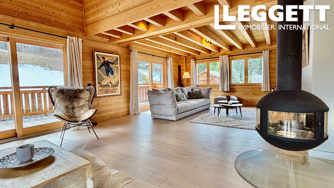 Chalet in Saint-Gervais-les-Bains, Auvergne-Rhône-Alpes, France 3 - 17564171