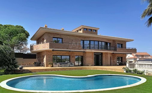 Stadthaus in Vilanova i la Geltrú, Katalonien, Spanien 1