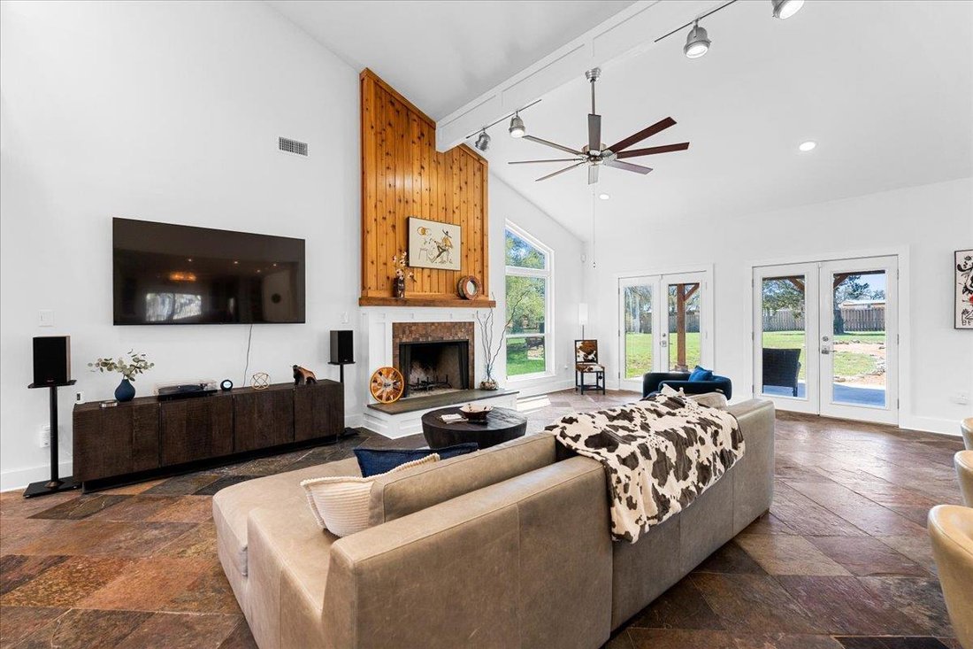 House in Austin, Texas, United States 3 - 17563127
