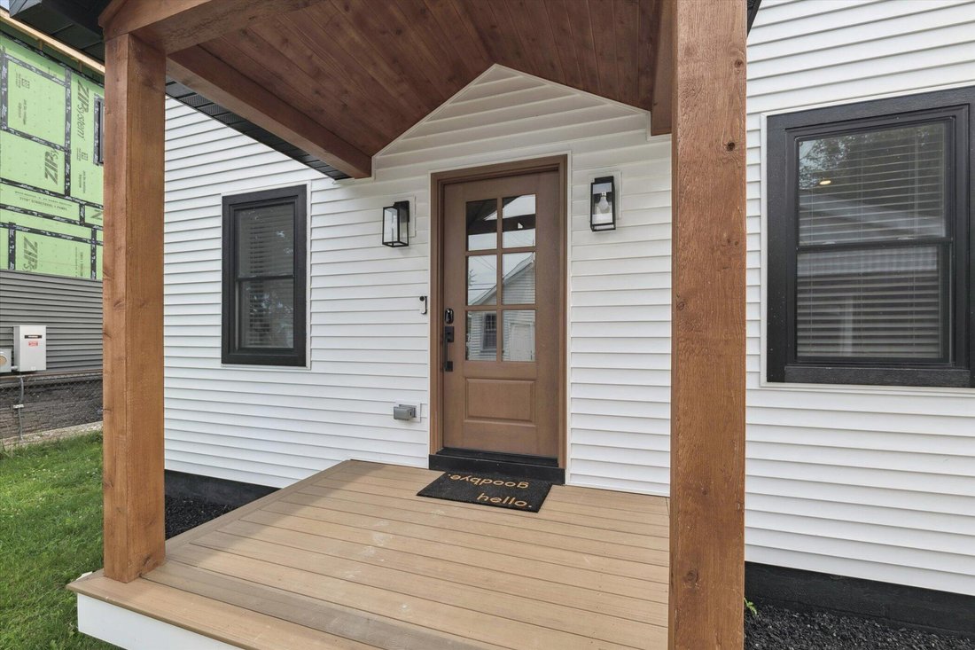 House in Township of Hamburg, Michigan, United States 5 - 17560146