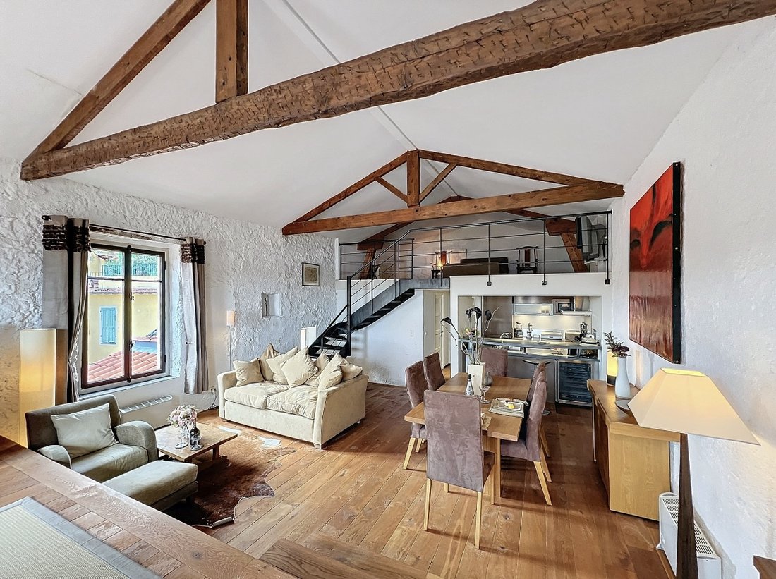 Centre Historique Dans Villefranche Sur Mer, Provence Alpes Côte D'azur ...