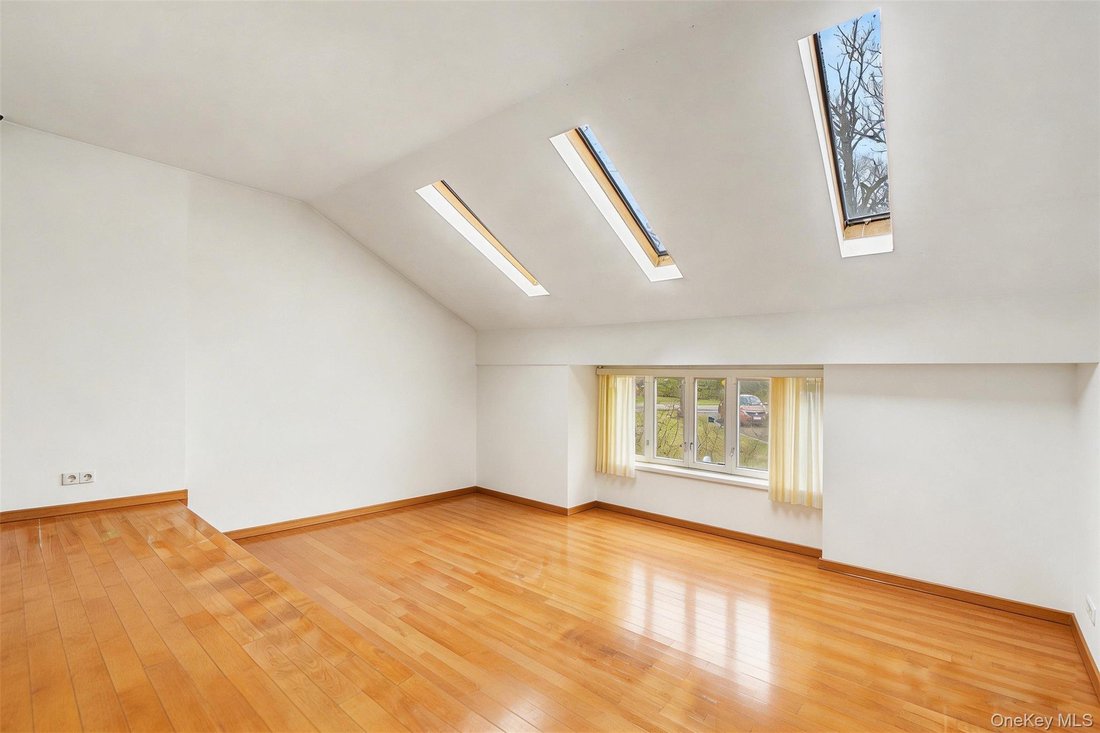 House in Great Neck, New York, United States 3 - 17542803