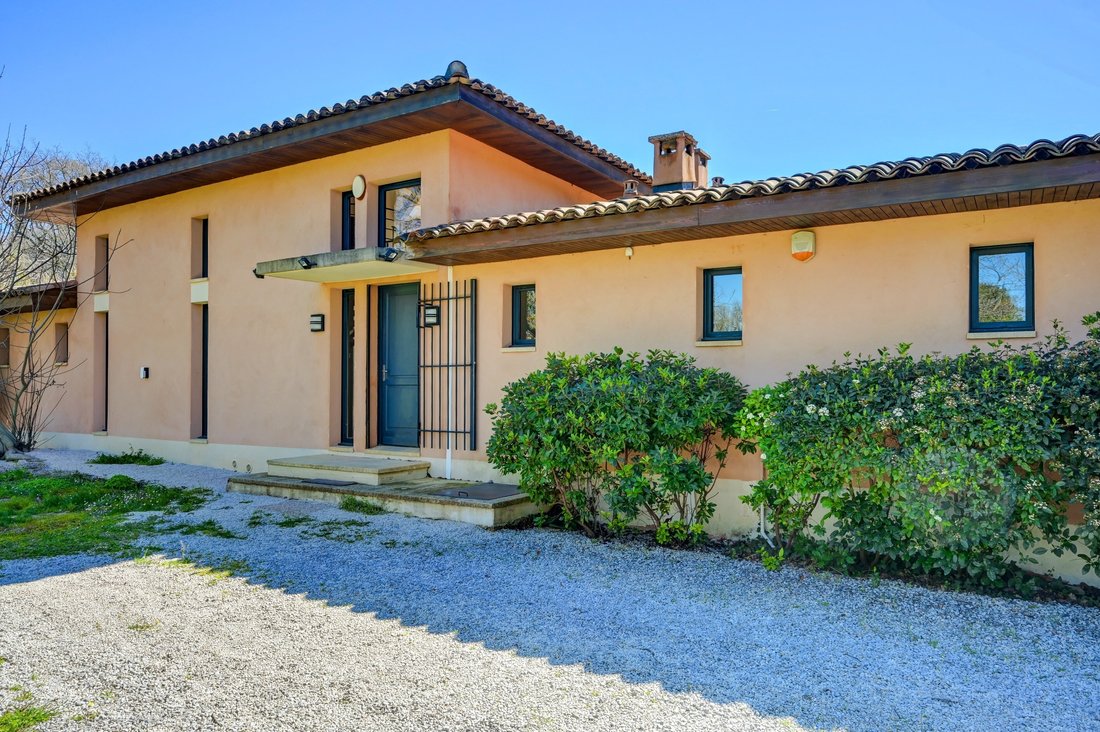 House in Le Tholonet, Provence-Alpes-Côte d'Azur, France 5 - 16064691