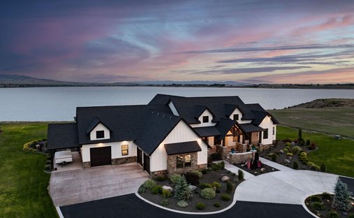House in American Falls, Idaho, United States 1