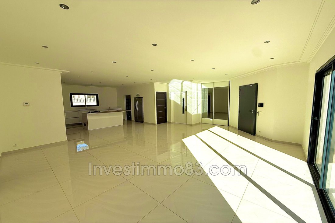 Villa in Belcodene, Provence-Alpes-Côte d'Azur, France 4 - 17571125