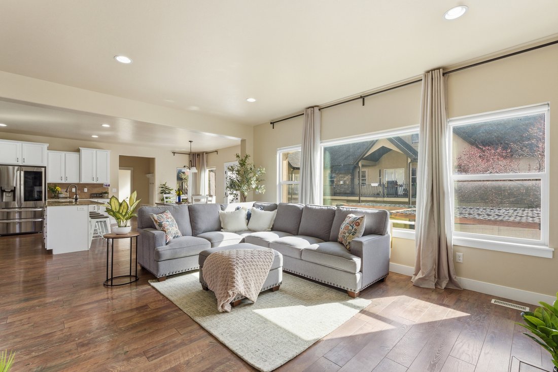 Riverton, Utah, United States 5 - 17556728