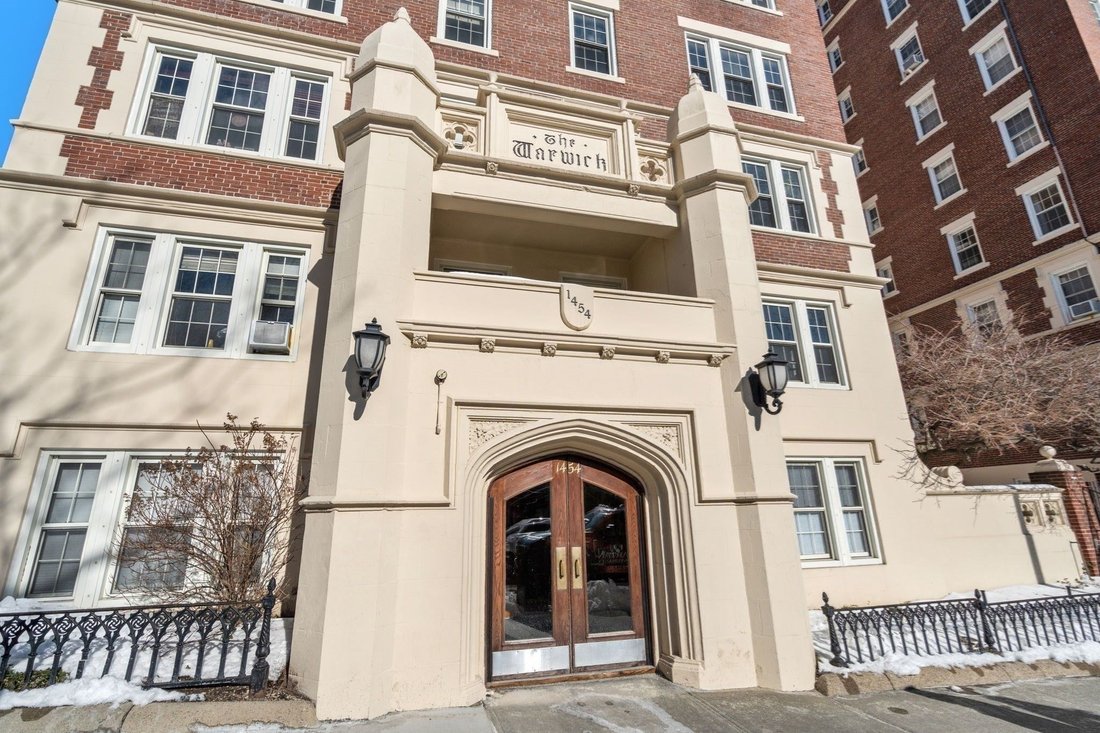 Condo in Brookline, Massachusetts, United States 5 - 17560629