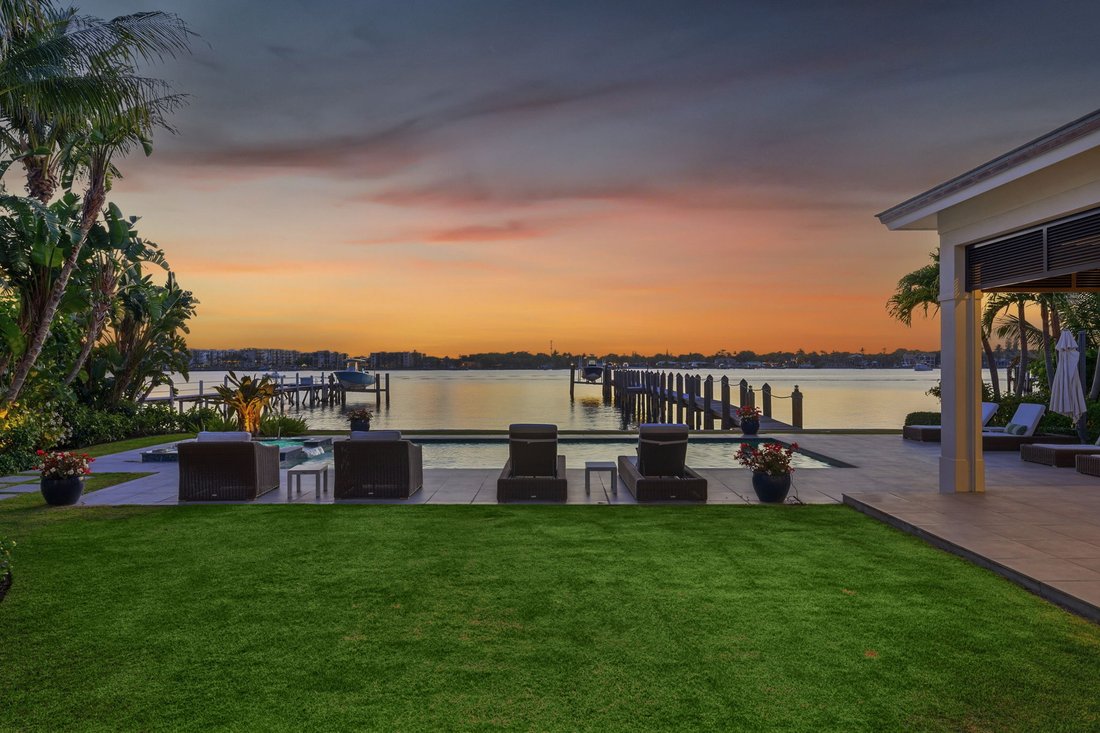 Lantana, Florida, United States 2 - 17563509