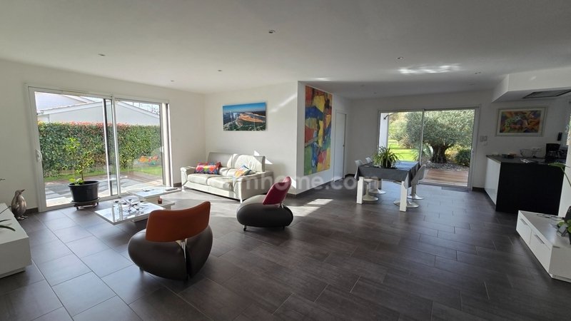 House in Saucats, Nouvelle-Aquitaine, France 2 - 17557016