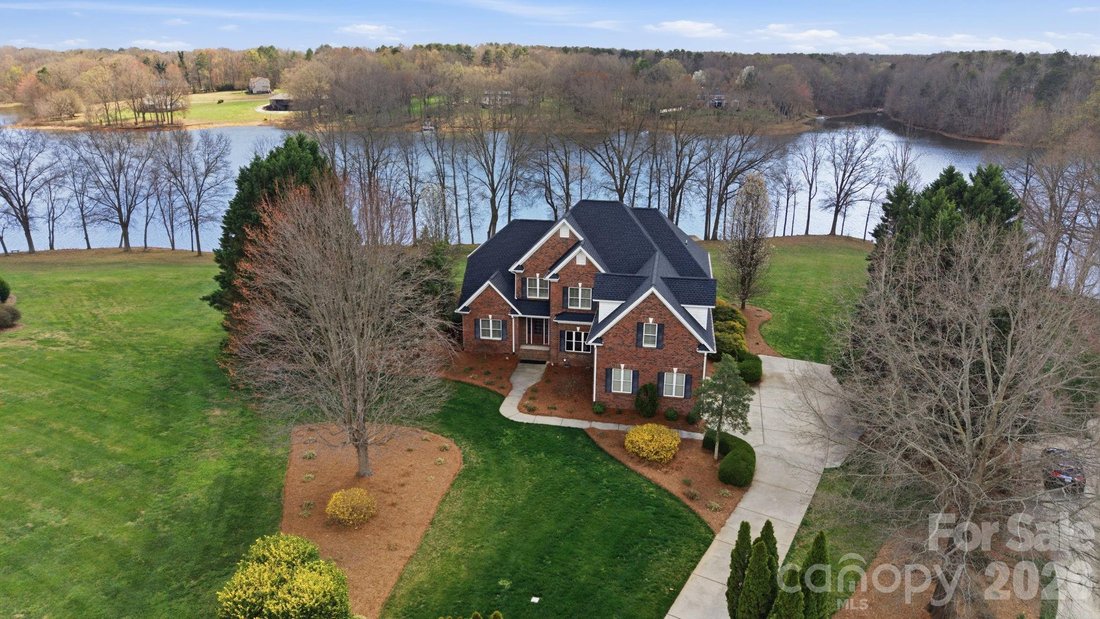 House in Fairview, North Carolina, United States 2 - 17561514