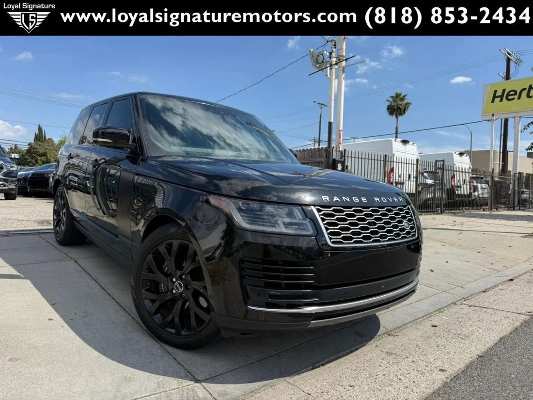 Suv in Van Nuys, CA, United States 1 - 17568979