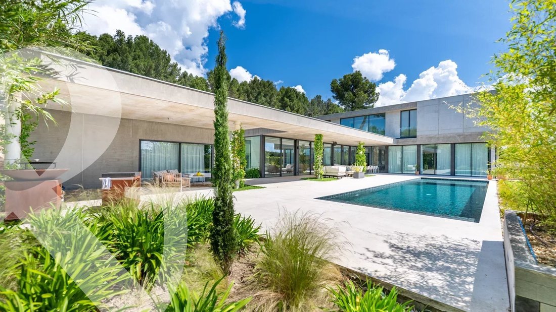 House in Maussane-les-Alpilles, Provence-Alpes-Côte d'Azur, France 3 - 17564569