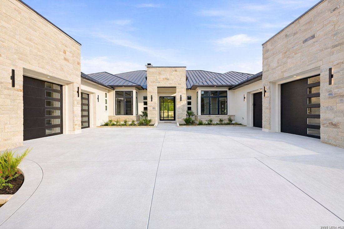 House in San Antonio, Texas, United States 4 - 17557372