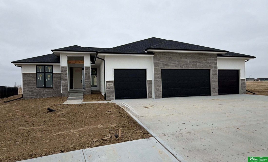 House in Omaha, Nebraska, United States 1 - 17558063