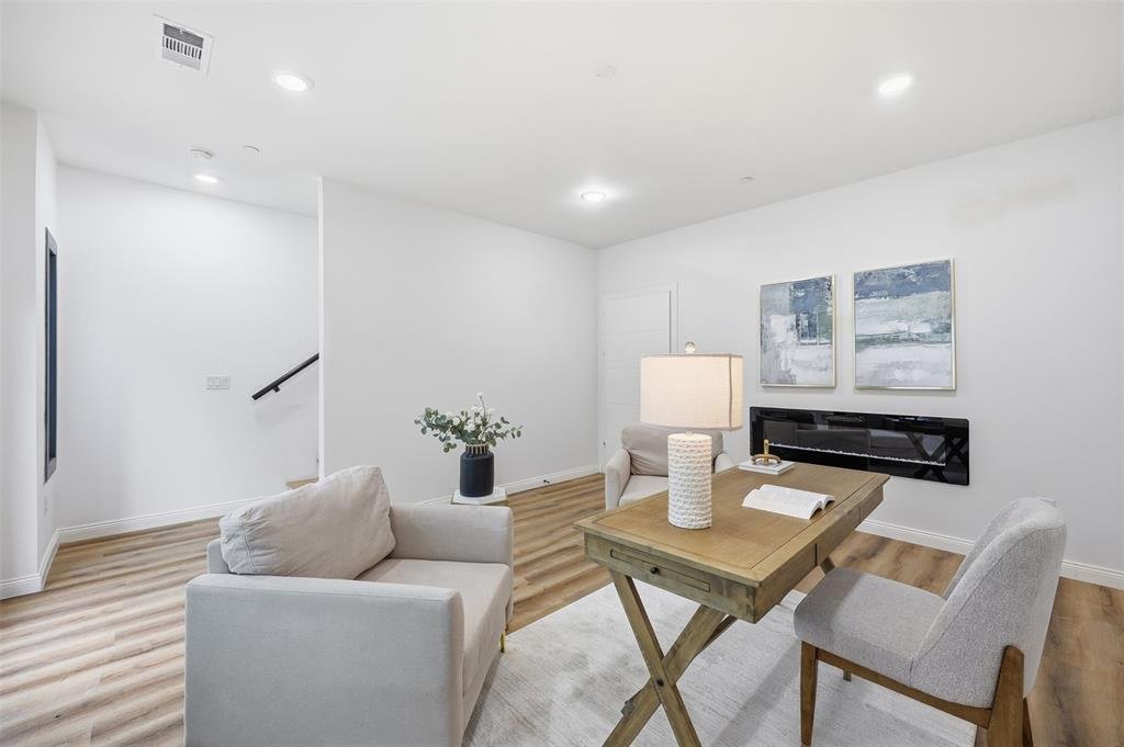 Condo in Dallas, Texas, United States 4 - 17560278