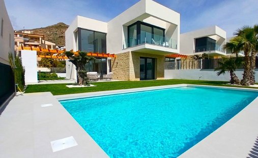 Villa in Finestrat, Valencian Community, Spain 1