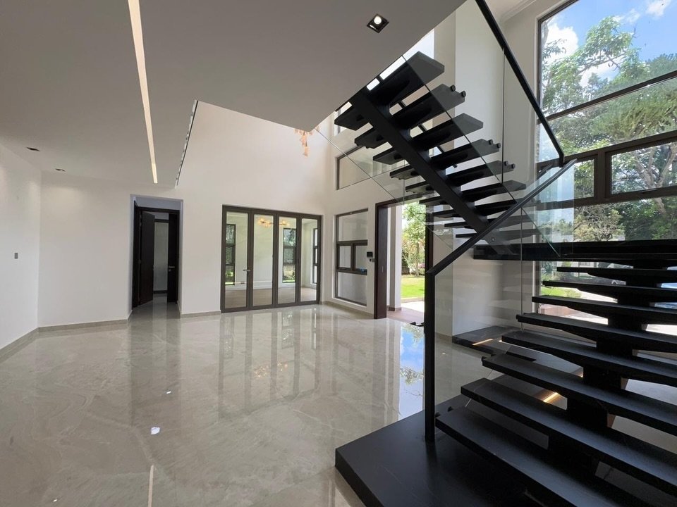 Villa in Nairobi, Nairobi County, Kenya 4 - 17564427