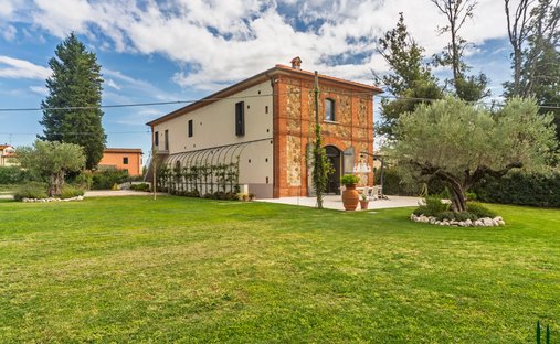 Villa a Vergine, Pistoia, Toscana 1
