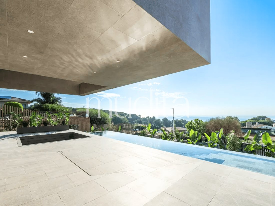 Villa in Teia, Catalonia, Spain 1 - 17563346