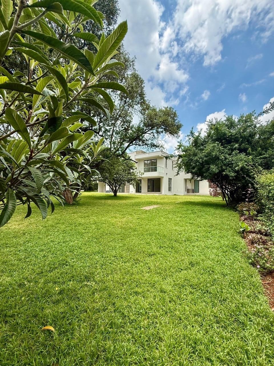 Villa in Nairobi, Nairobi County, Kenya 3 - 17568292