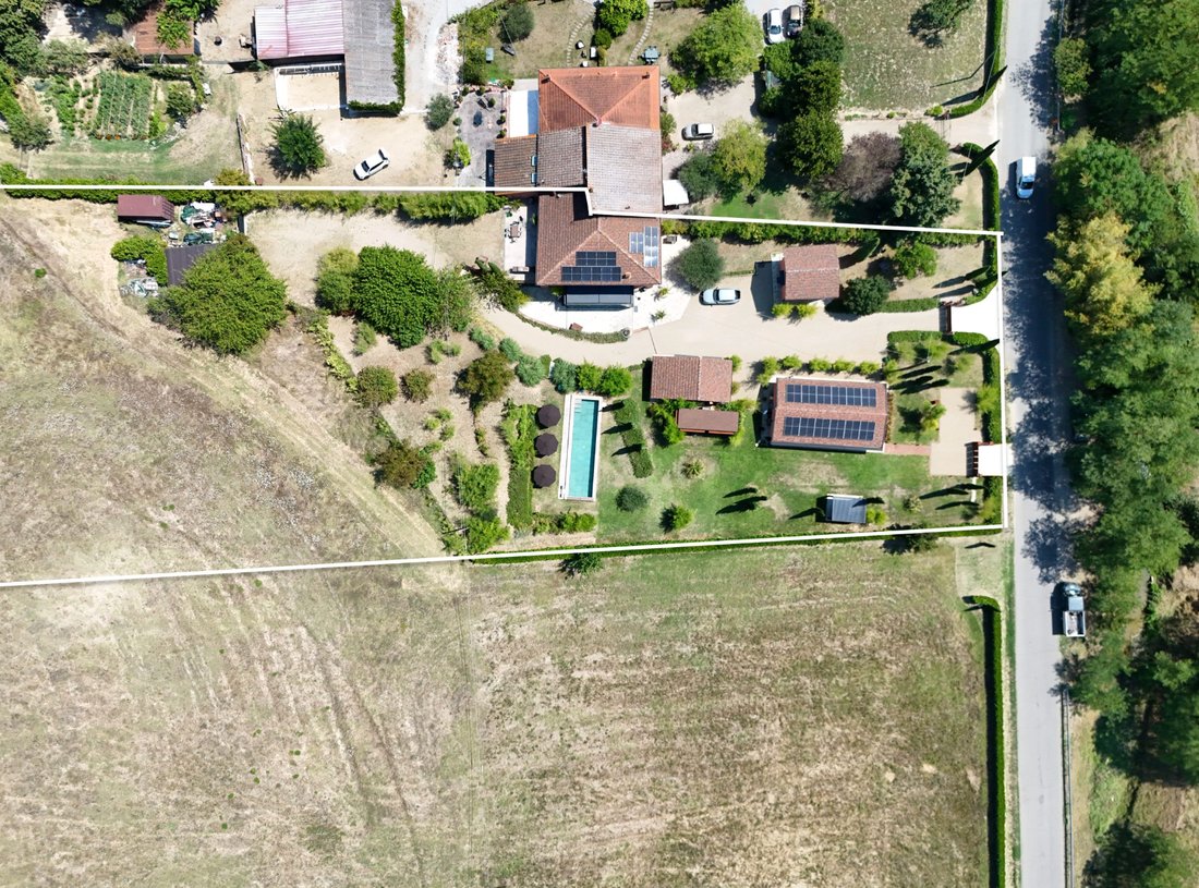 Estate in Terranuova Bracciolini, Tuscany, Italy 4 - 17568759