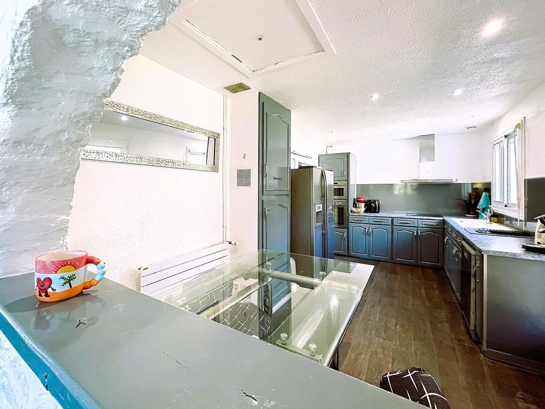 House in Le Las, Saint-Jean-d'Illac, France 5 - 17563437