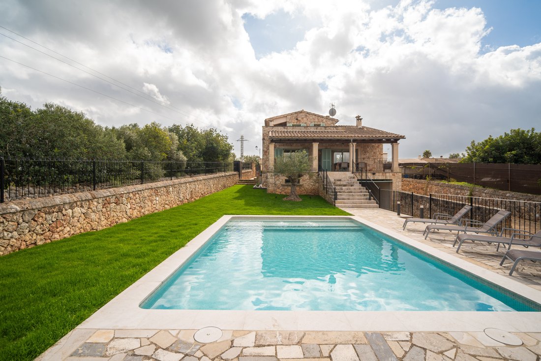 Townhouse in Sineu, Balearic Islands, Spain 4 - 17563477