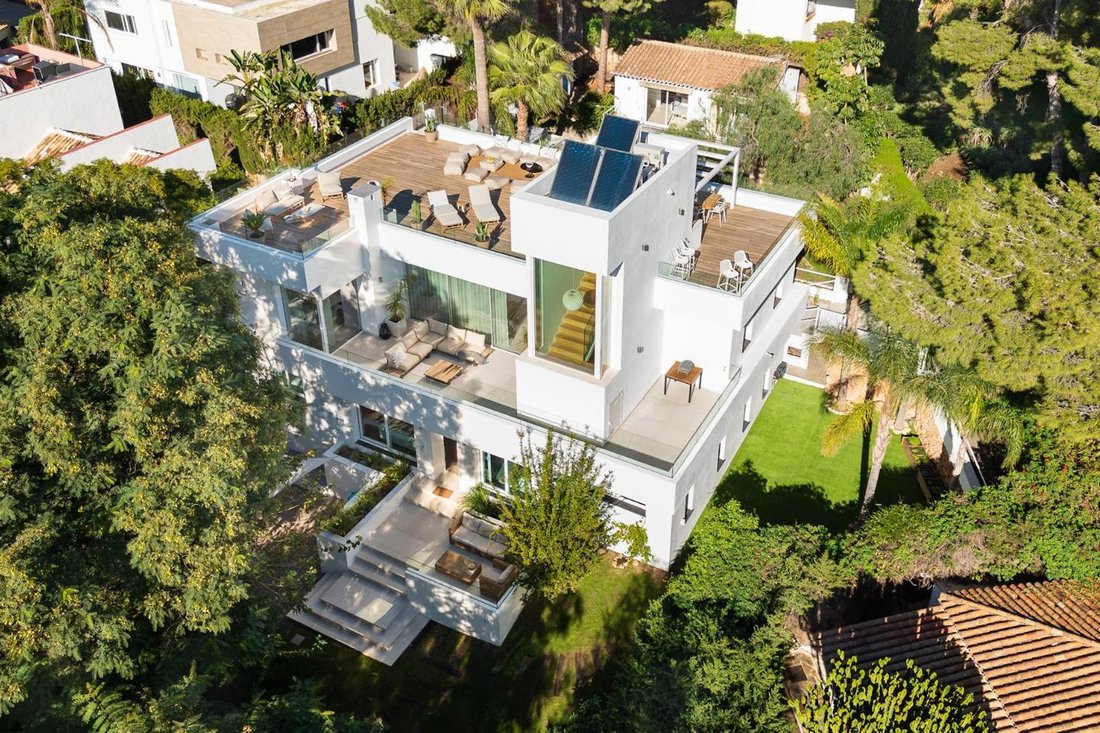 Villa a Puerto Banus, Marbella, Spagna 1 - 17562190